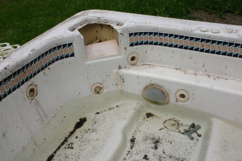 Hot Tub Removal in Roseville, CA